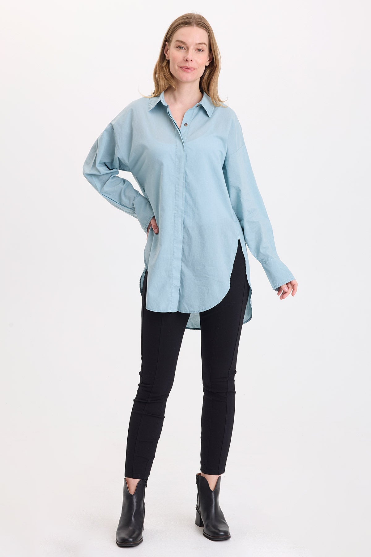 Wearables Ellard Cotton Voile High-Low Side-Slit Button-Up Blouse Thunderclap Pigment - XCVI