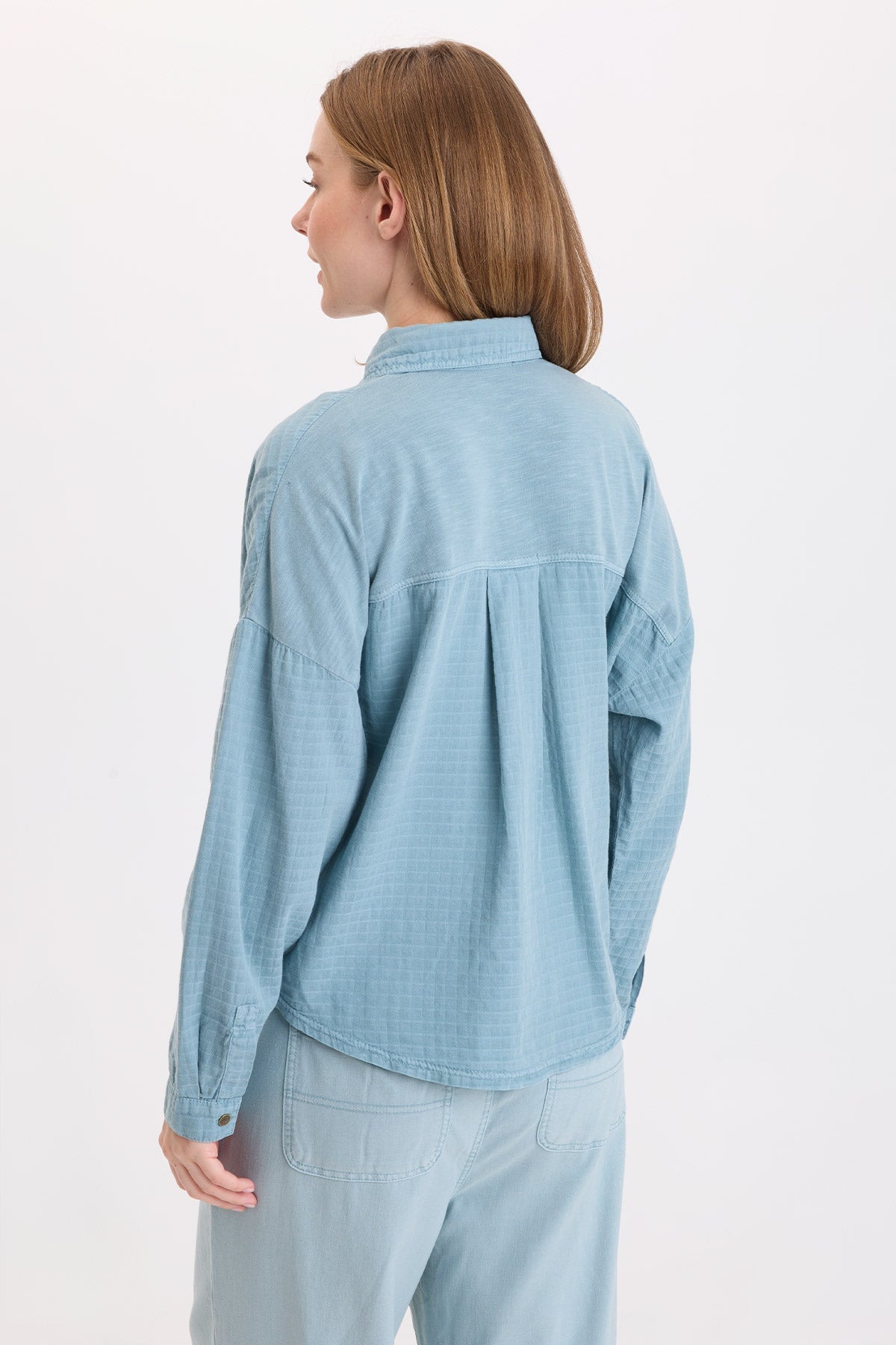 Wearables Becknir Basket Weave Textured Button-Up Top Thunderclap Pigment - XCVI