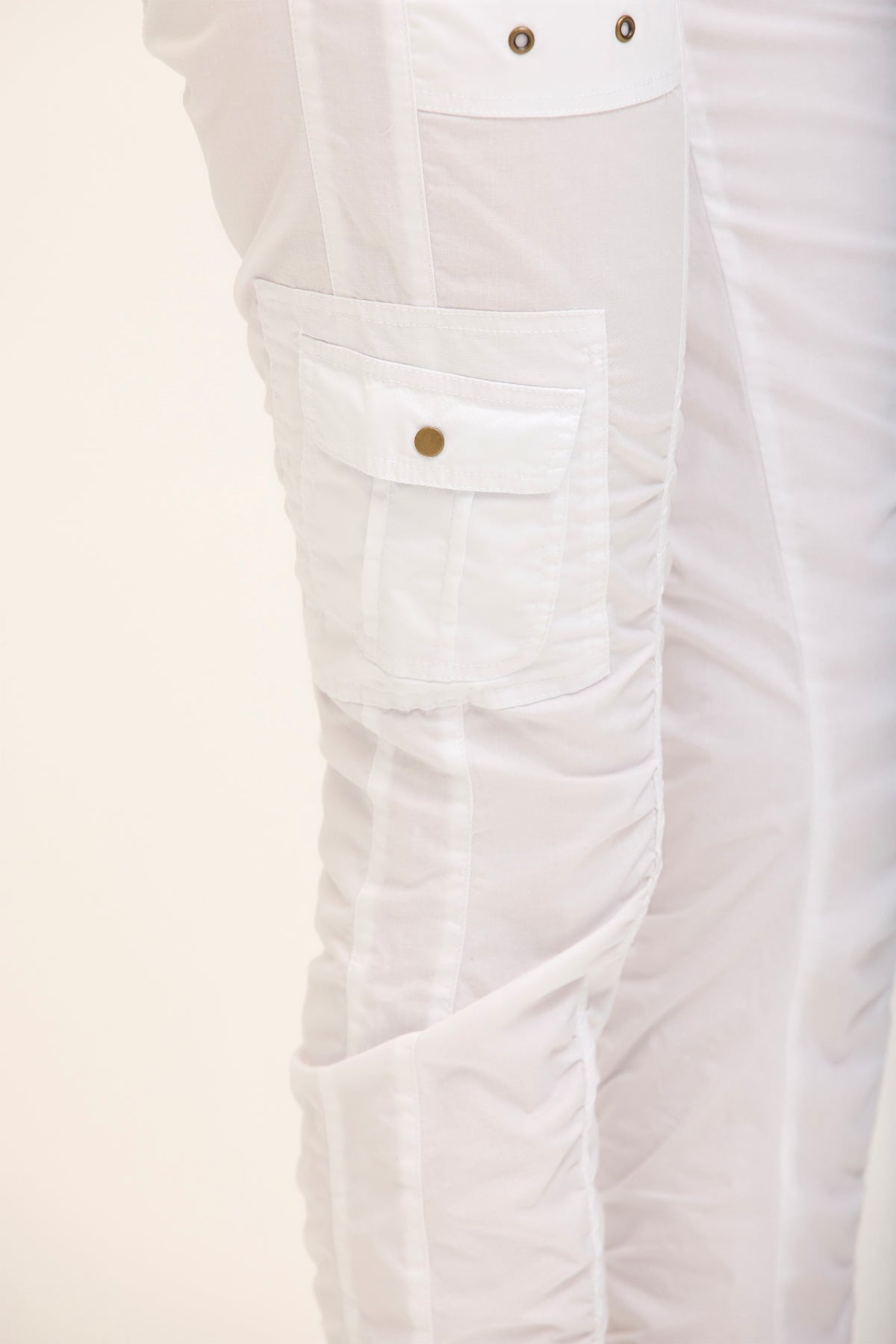 Wearables Tilton Stretch Poplin Ruched Crop Skinny Pant White - XCVI