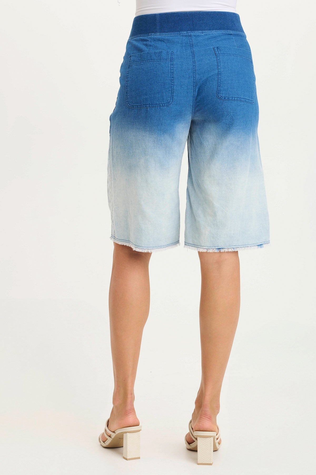 Themia Mock-Denim Classic Comfort Bermuda Short Vacillate Wash - XCVI
