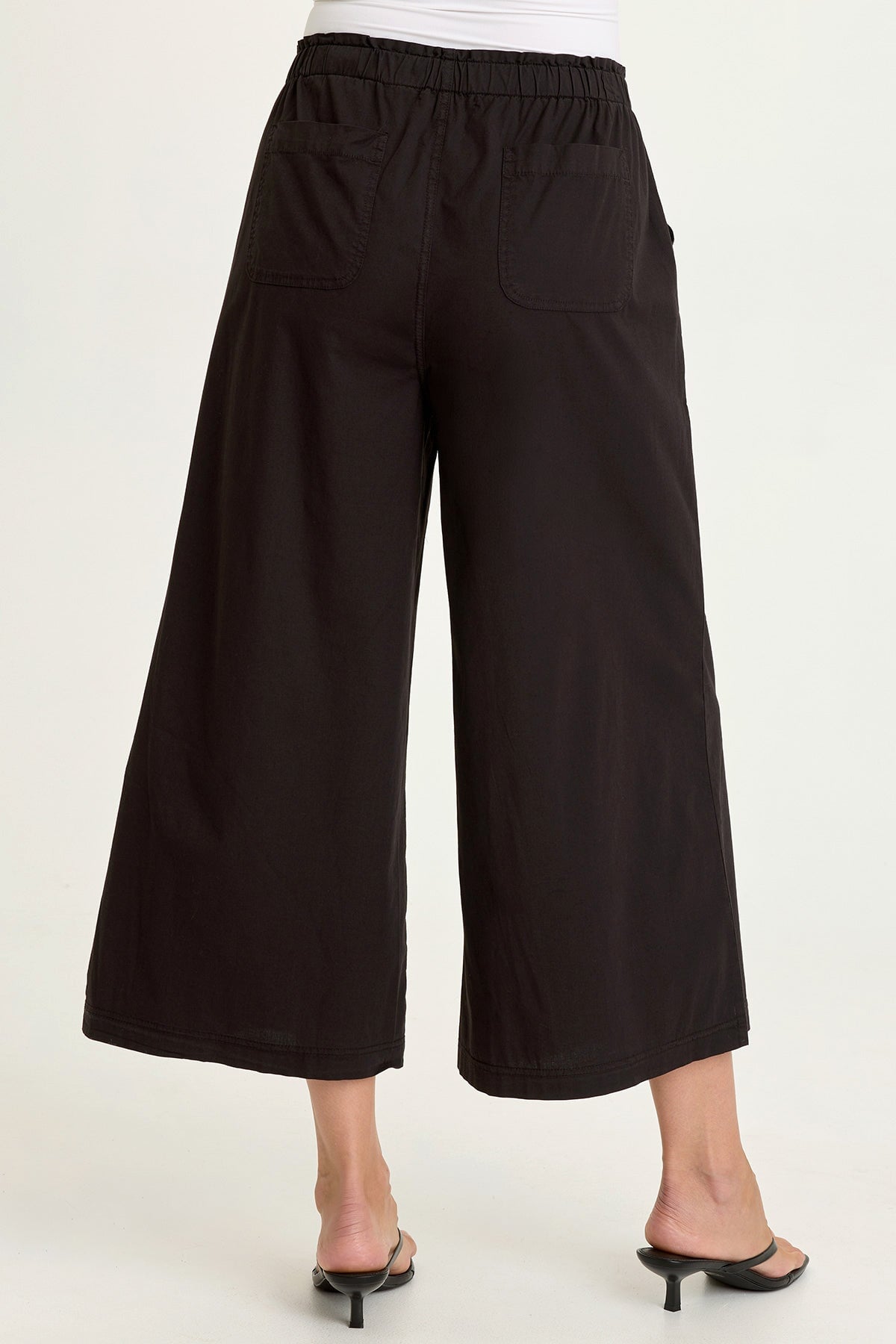 Wearables Gottfried Stretch Poplin Elastic Paperbag Waist Gaucho Crop Pant Black - XCVI