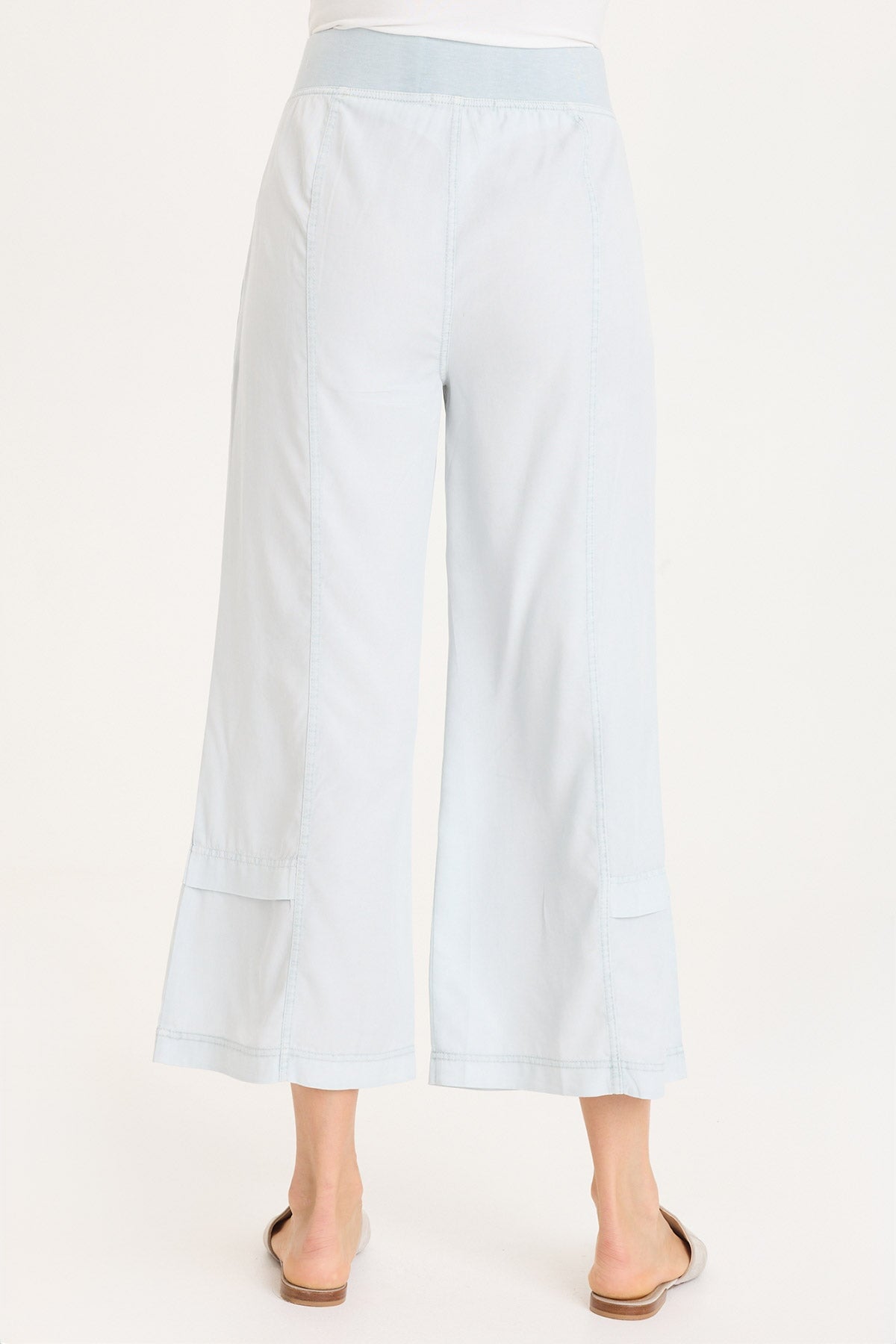 Mallis Oversized Pockets and Leg Stitching Detail Twill Gaucho Pull-On Pant Carefree Pigment - XCVI
