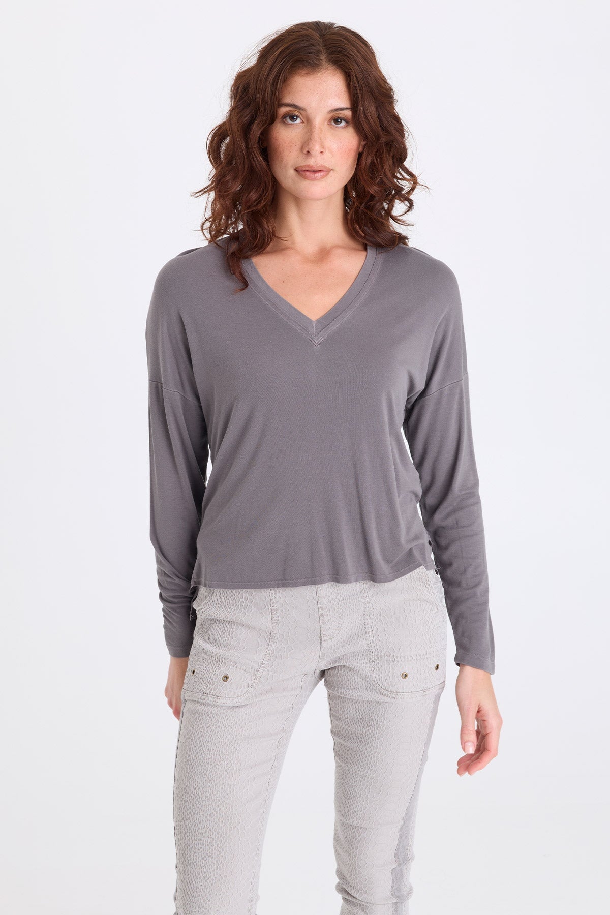 Noor Jersey V-Neck Long Sleeve Top Nebulous Pigment - XCVI