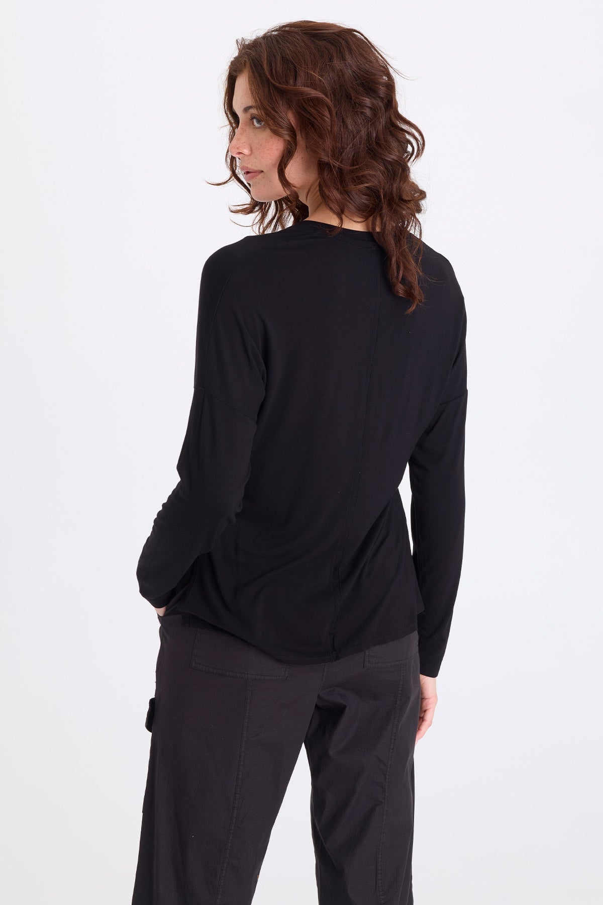 Noor Jersey V-Neck Long Sleeve Top Black - XCVI