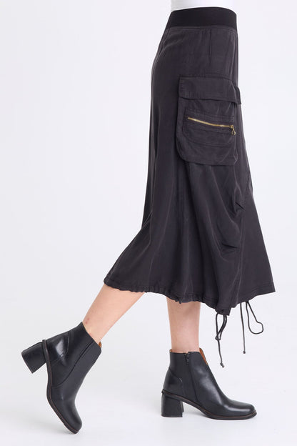 Cyran Soft Twill Cinch Hem Cargo Skirt Black - XCVI