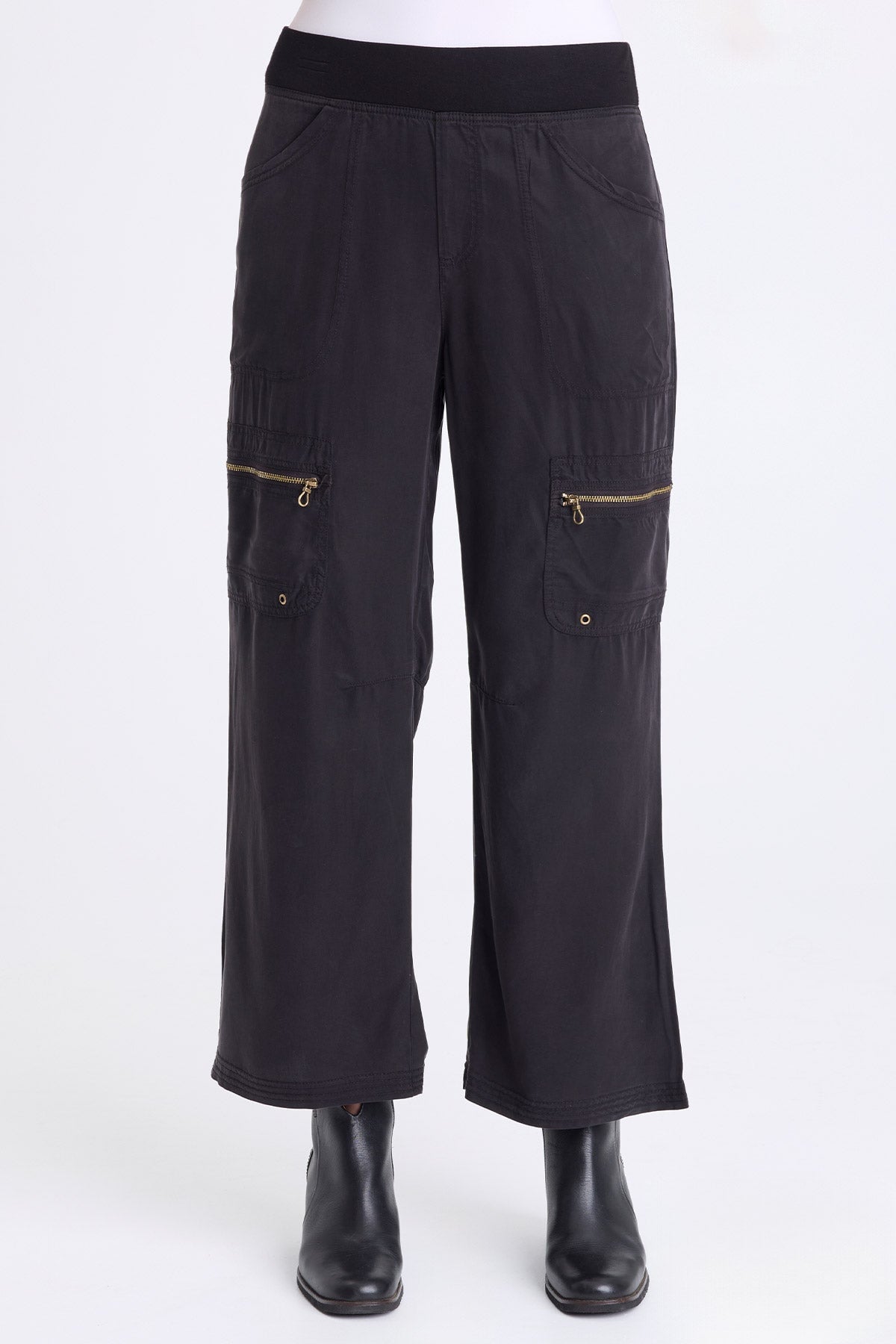 Odran Soft Twill Zippered Cargo Pockets Subtle Wide Leg Pant Black - XCVI
