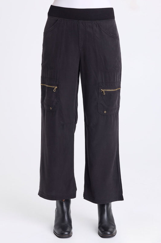 Odran Soft Twill Zippered Cargo Pockets Subtle Wide Leg Pant Black - XCVI