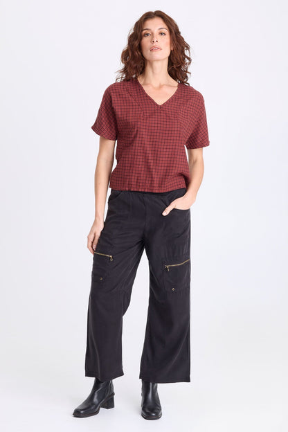Odran Soft Twill Zippered Cargo Pockets Subtle Wide Leg Pant Black - XCVI