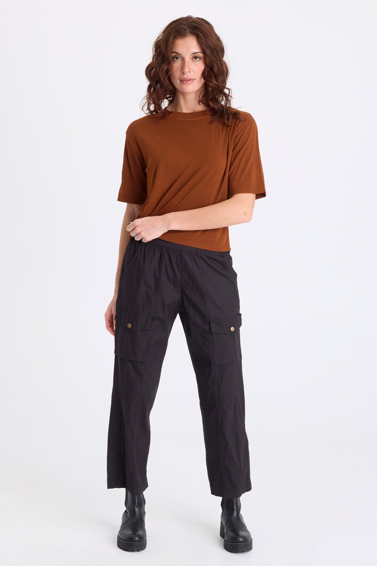 Aspasia Poplin Ankle Pull-On Pant Black - XCVI