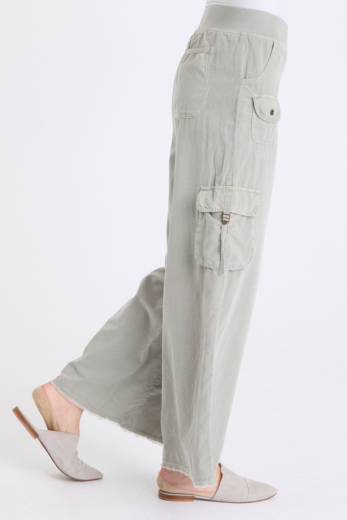 Nolyn Corduroy Wide Leg Cargo Pant Earl Grey Pigment - XCVI