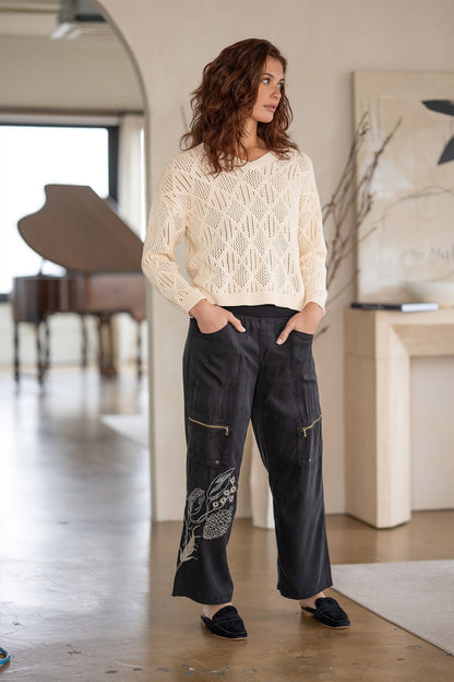 Odran Embroidered Soft Twill Zippered Cargo Pockets Subtle Wide Leg Pant Black - XCVI
