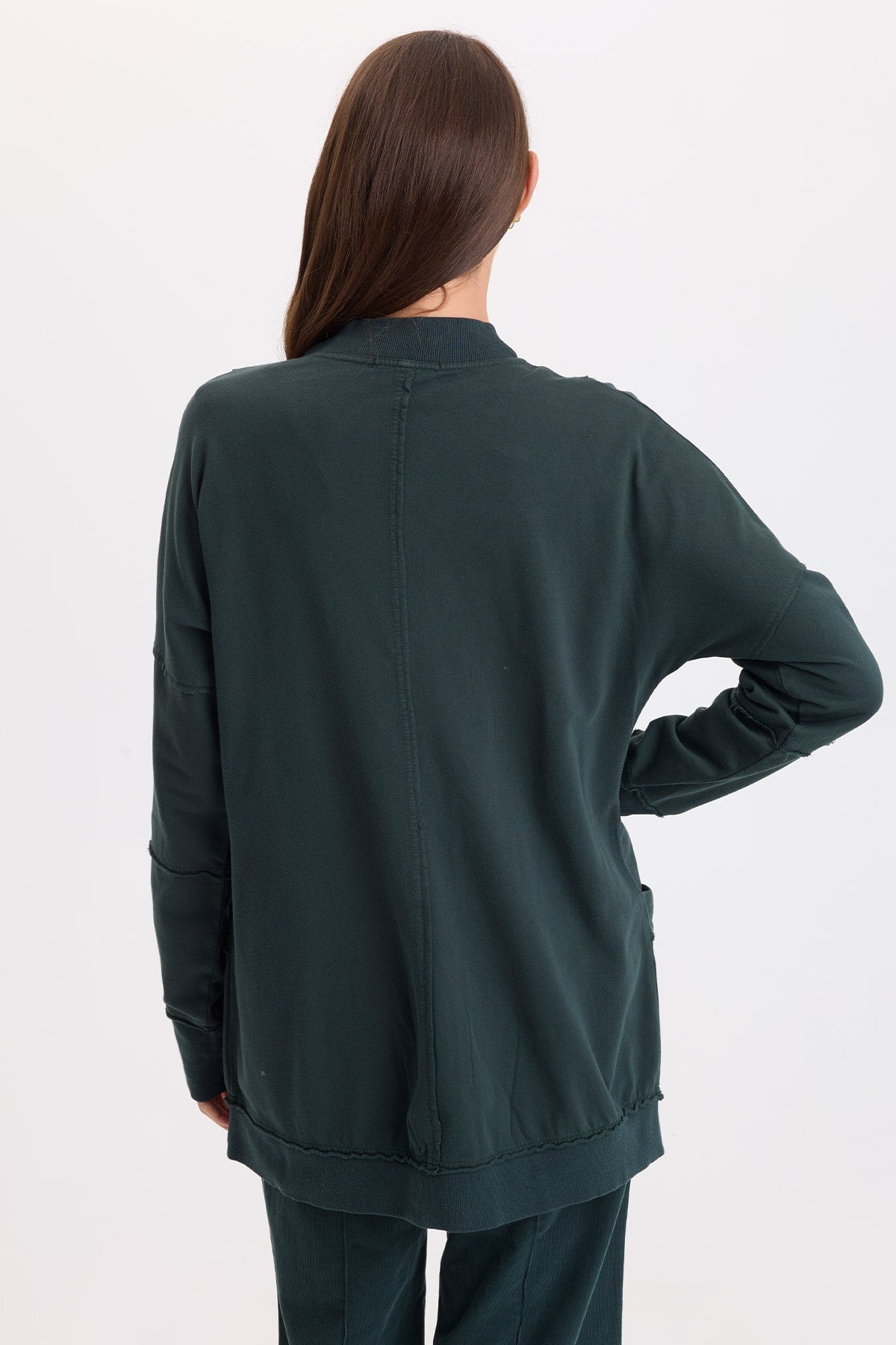 Wearables Trude Long Sleeves with Thumbholes Button-Up Cardigan Vining Ivy Pigment - XCVI
