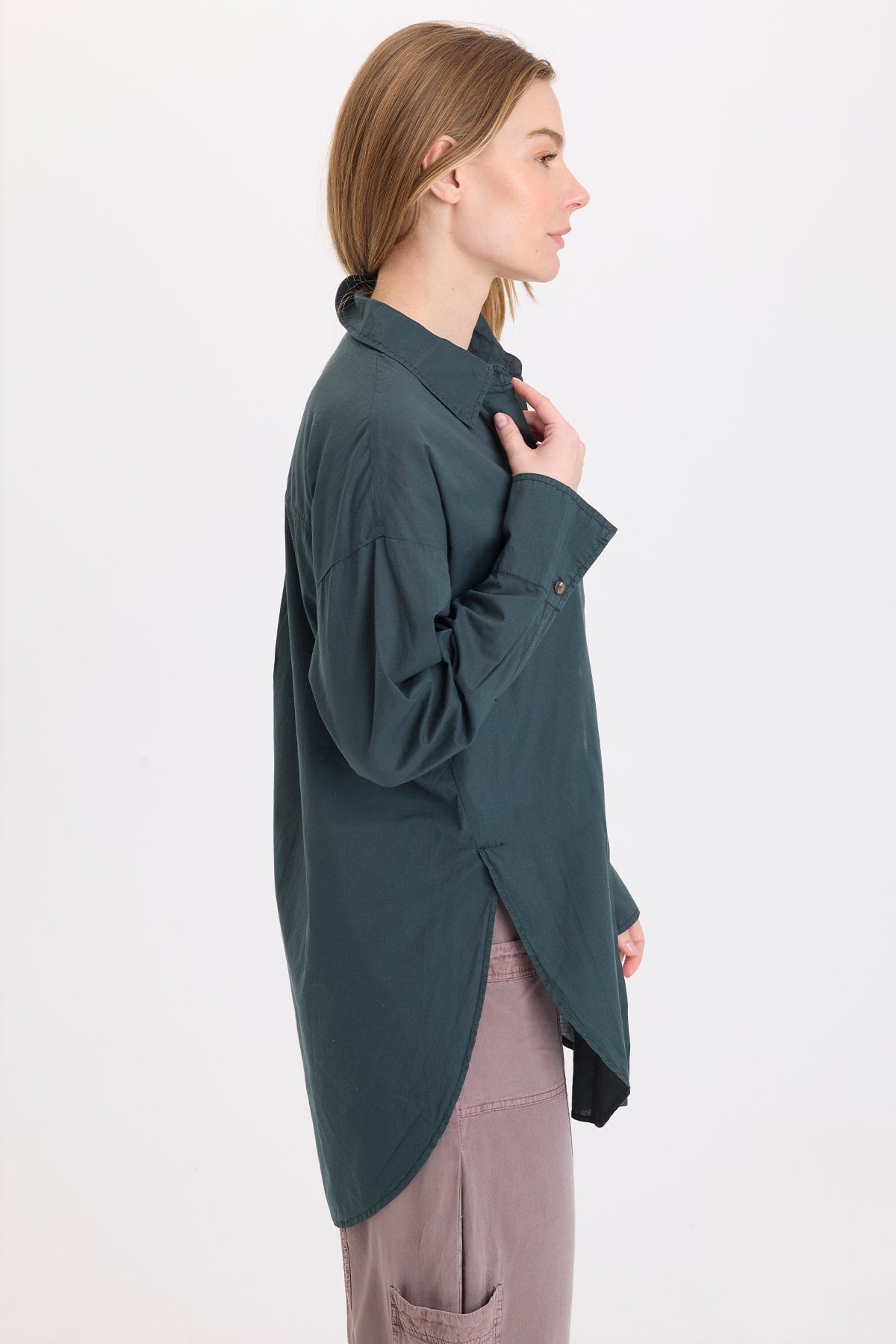 Wearables Ellard Cotton Voile High-Low Side-Slit Button-Up Blouse Vining Ivy Pigment - XCVI