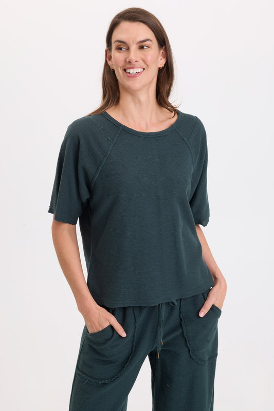 Wearables Analie Crepe-Knit Short Sleeve Top Vining Ivy Pigment - XCVI