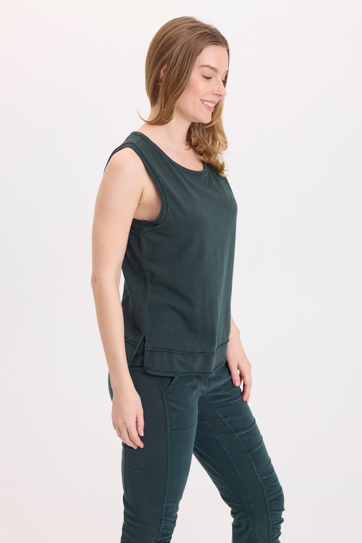 Wearables Fosca Slub Jersey Tiered Hem Tank Vining Ivy Pigment - XCVI