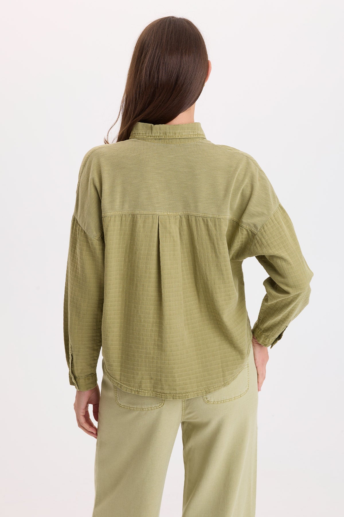Wearables Becknir Basket Weave Textured Button-Up Top Artichoke Pigment - XCVI