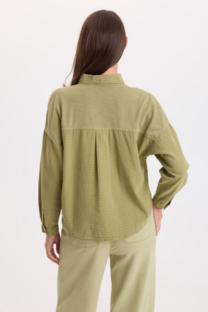 Wearables Becknir Basket Weave Textured Button-Up Top Artichoke Pigment - XCVI