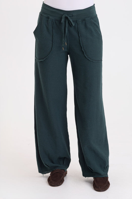 Wearables Himesh Crepe-Knit Pleated Leg Pant Vining Ivy Pigment - XCVI