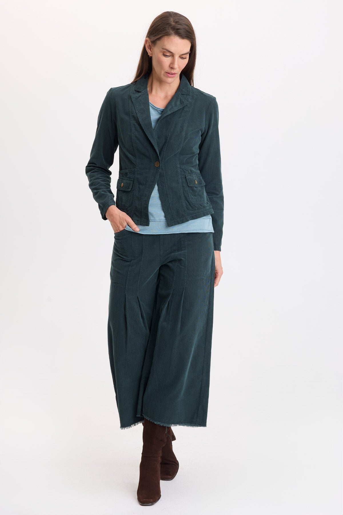 Wearables Leine Cotton Corduroy Pleated Leg Pull-On Crop Pant Vining Ivy Pigment - XCVI