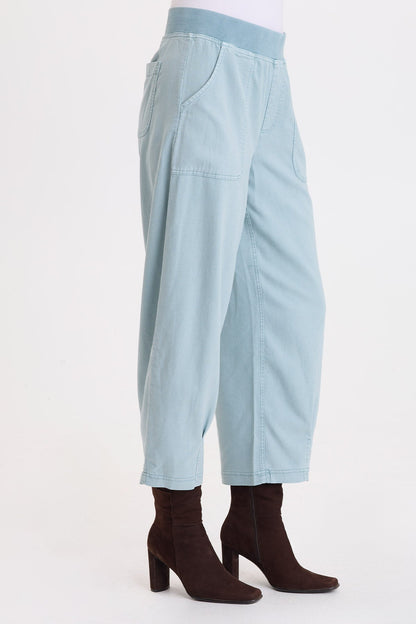 Wearables Festus Twill Tapered Pleated Hem Pull-On Crop Thunderclap Pigment - XCVI