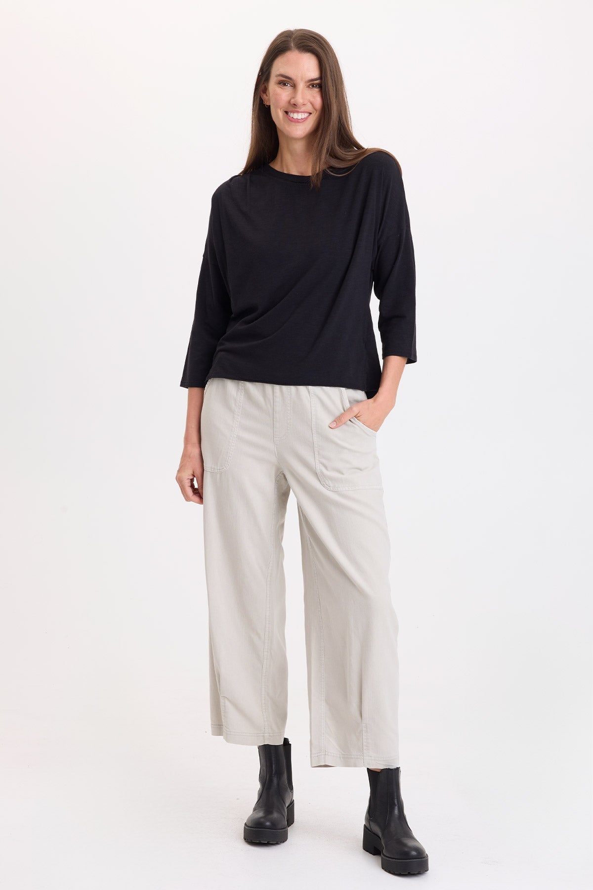 Wearables Festus Twill Tapered Pleated Hem Pull-On Crop Whitecap Pigment - XCVI