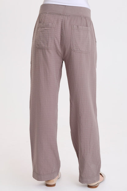 Wearables Robbie Basket-Weave Textured Relaxed Pant Poppy Seed - XCVI