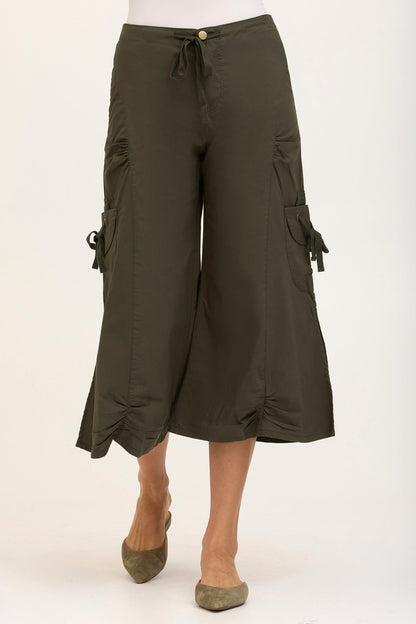 Wearables Core Cargo Gaucho Crop Stretch Poplin Pant Olive - XCVI