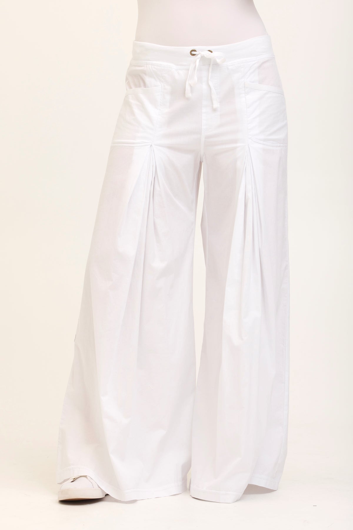 Wearables Core Zorba Stretch Poplin Box-Pleat Wide-Leg Pant White - XCVI