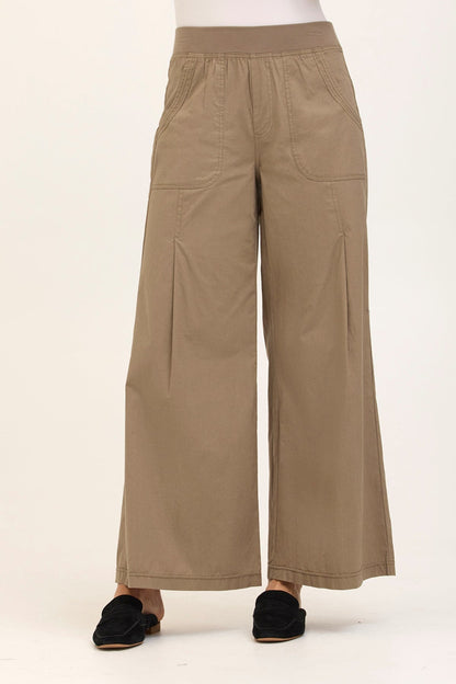 Wearables Core Dacia Stretch Poplin Wide Leg Pull-On Pant Truffle - XCVI
