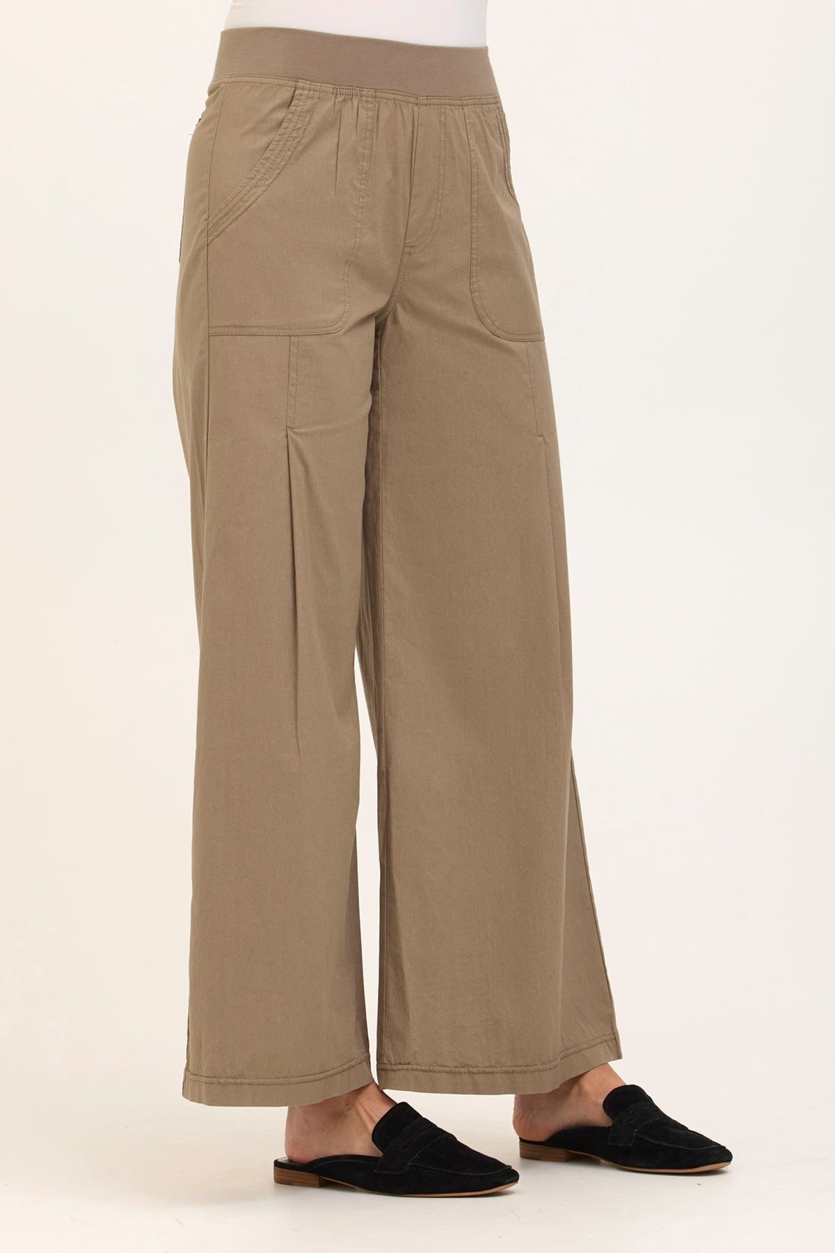 Wearables Core Dacia Stretch Poplin Wide Leg Pull-On Pant Truffle - XCVI