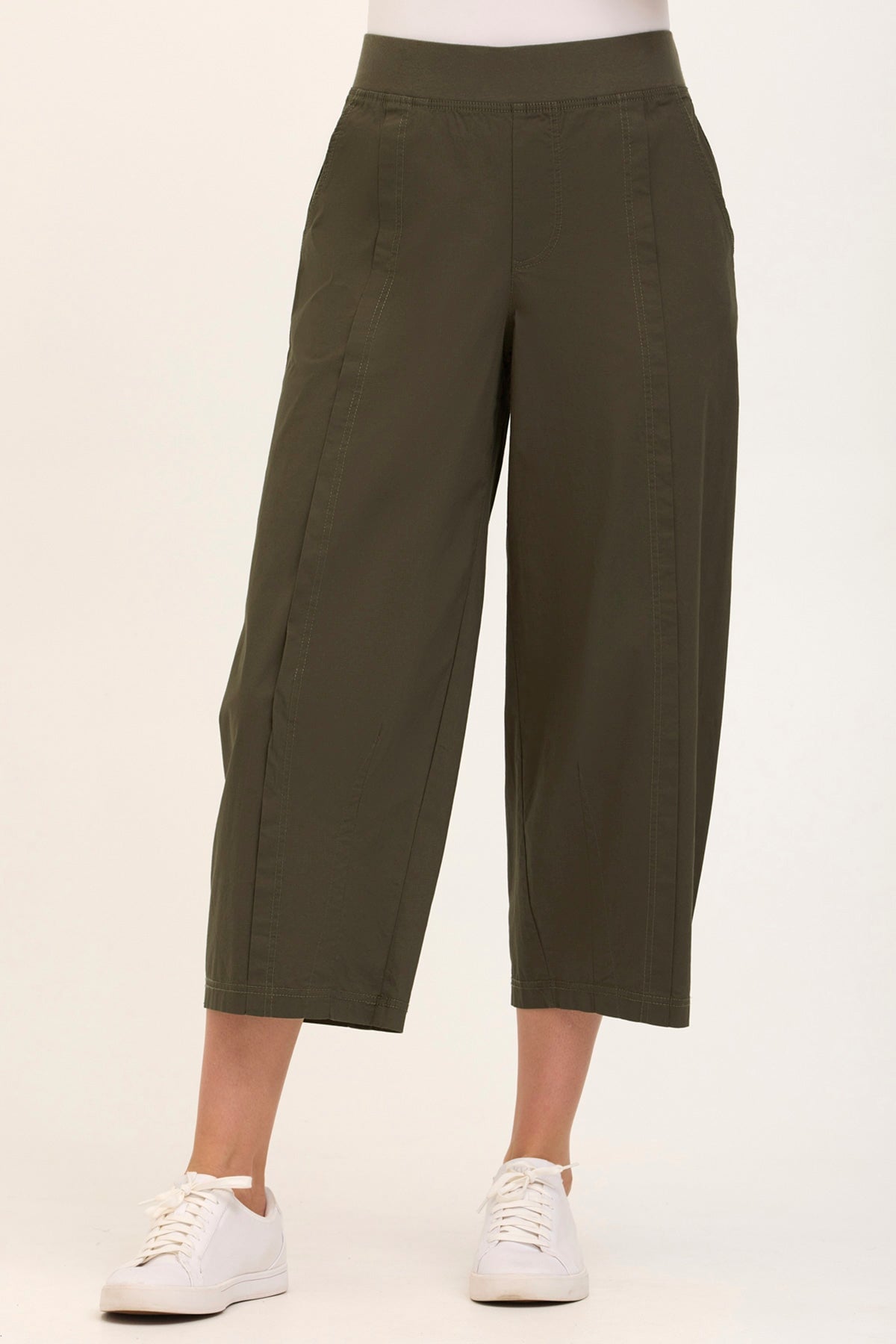 Benson Stretch Poplin Pull-On Waist Barrel Crop Pant Olive - XCVI