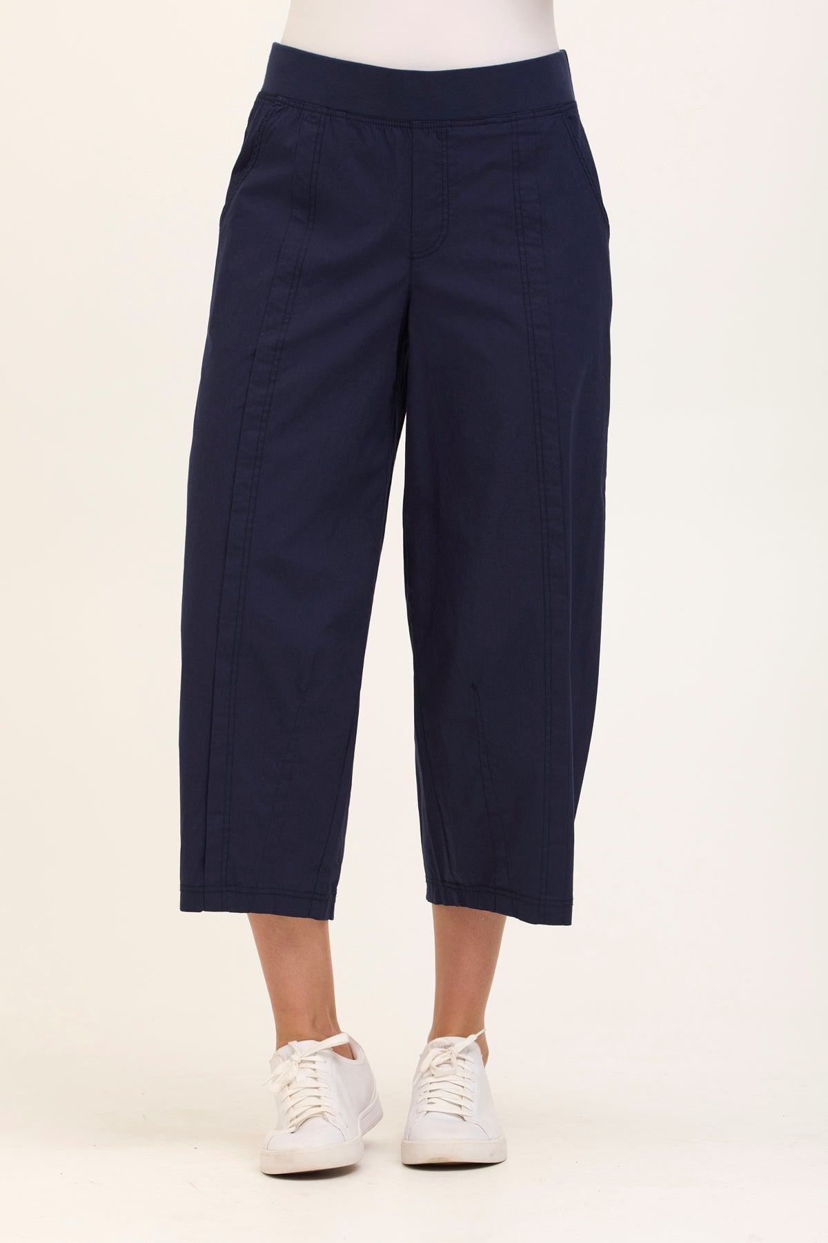 Benson Stretch Poplin Pull-On Waist Barrel Crop Pant Navy - XCVI