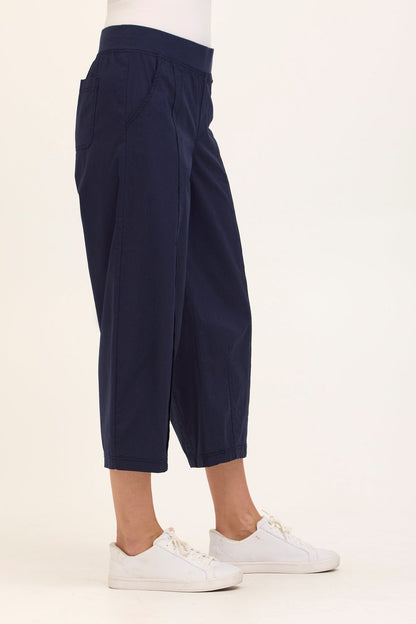 Benson Stretch Poplin Pull-On Waist Barrel Crop Pant Navy - XCVI
