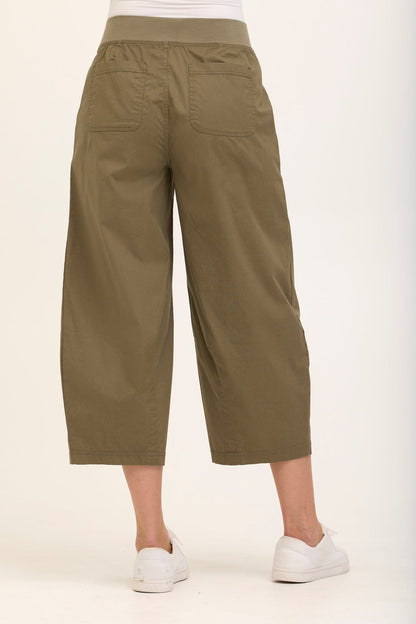 Benson Stretch Poplin Pull-On Waist Barrel Crop Pant Hillside - XCVI