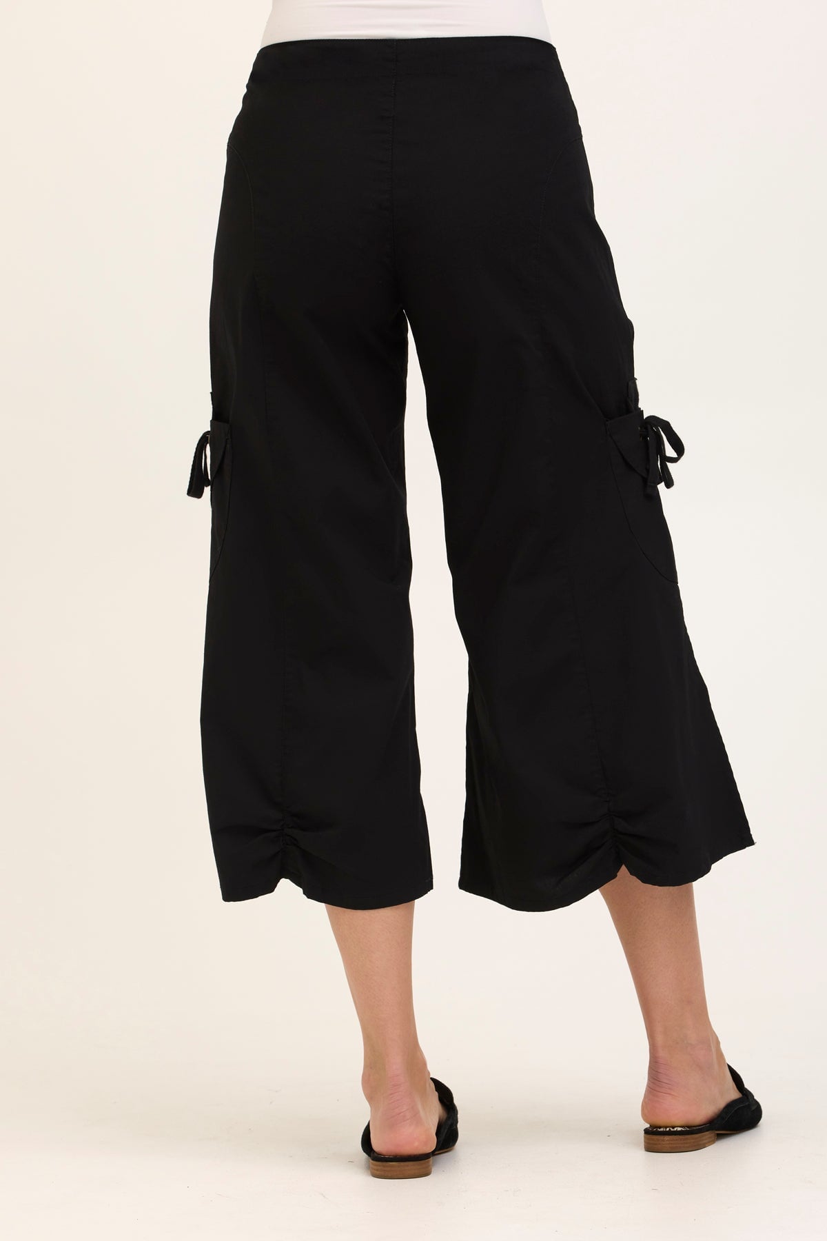 Wearables Split Wide-Leg Cargo Crop Pant in Stretch Poplin with button zip fly in Black Black - XCVI