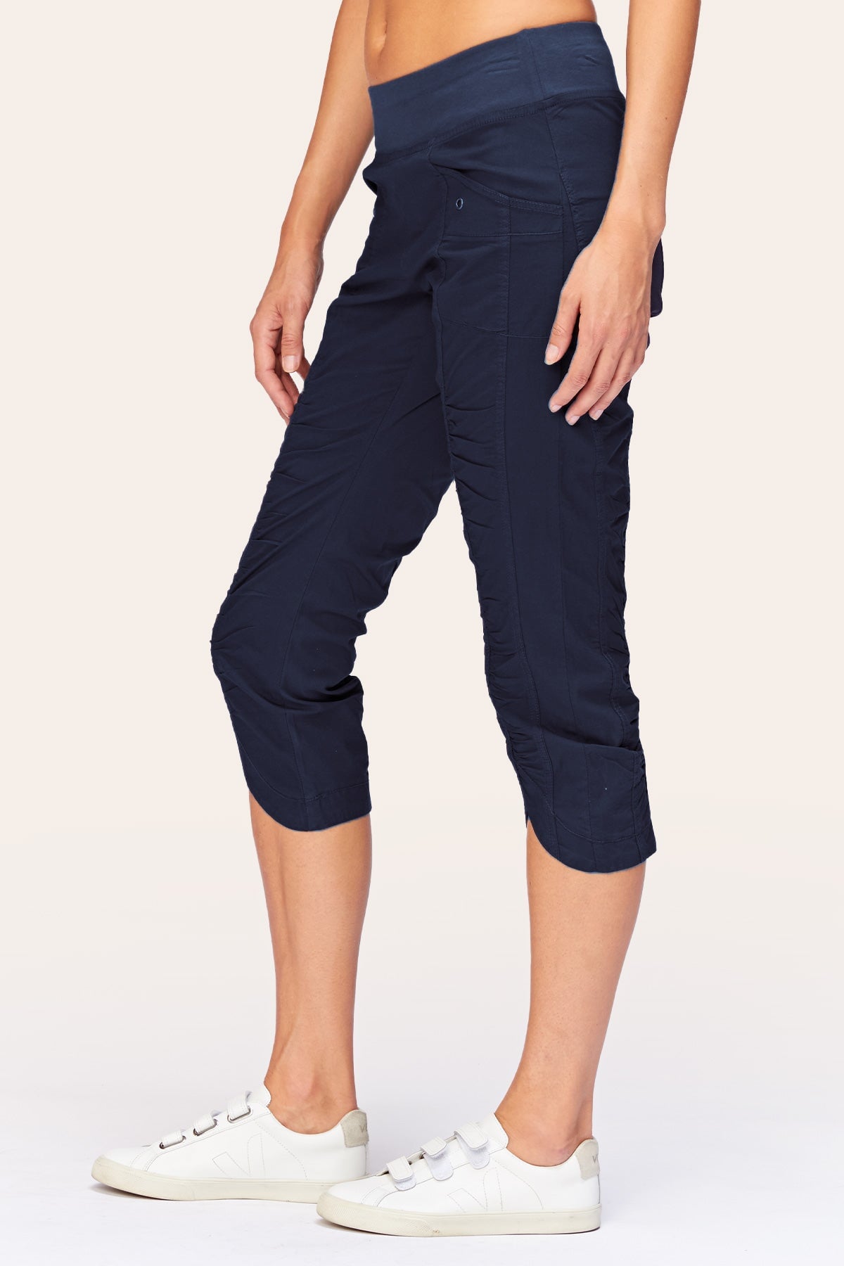 Iris Crop in Navy  - XCVI