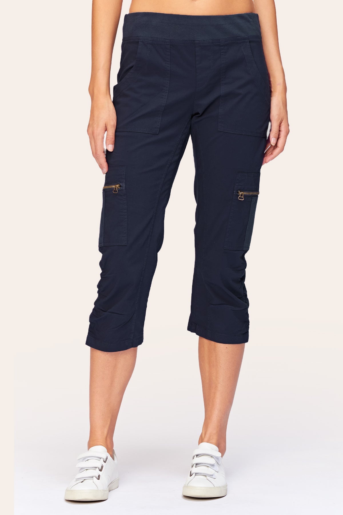 Nadia Crop in Navy  - XCVI