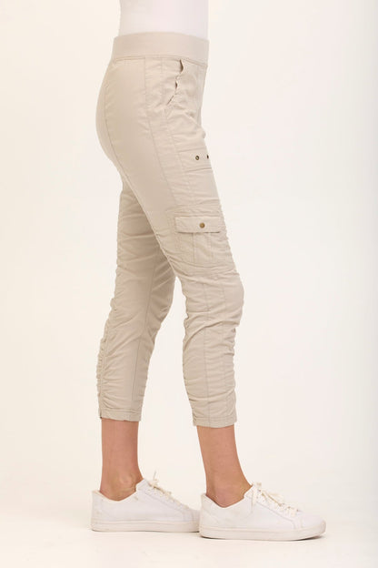 Wearables Tilton Stretch Poplin Ruched Crop Skinny Pant Silverstone - XCVI
