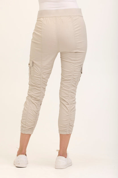 Wearables Tilton Stretch Poplin Ruched Crop Skinny Pant Silverstone - XCVI