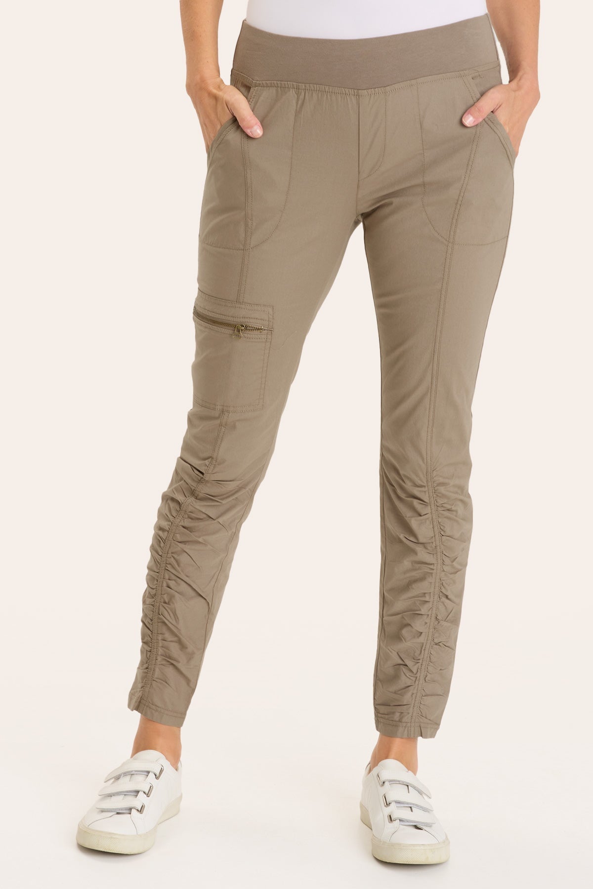 Malanda Pant in Truffle  - XCVI
