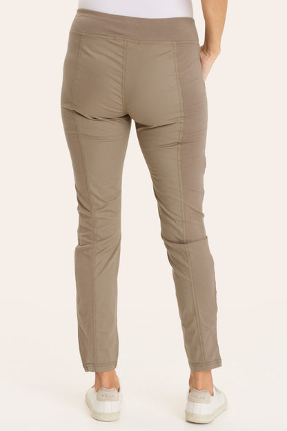 Malanda Pant in Truffle  - XCVI