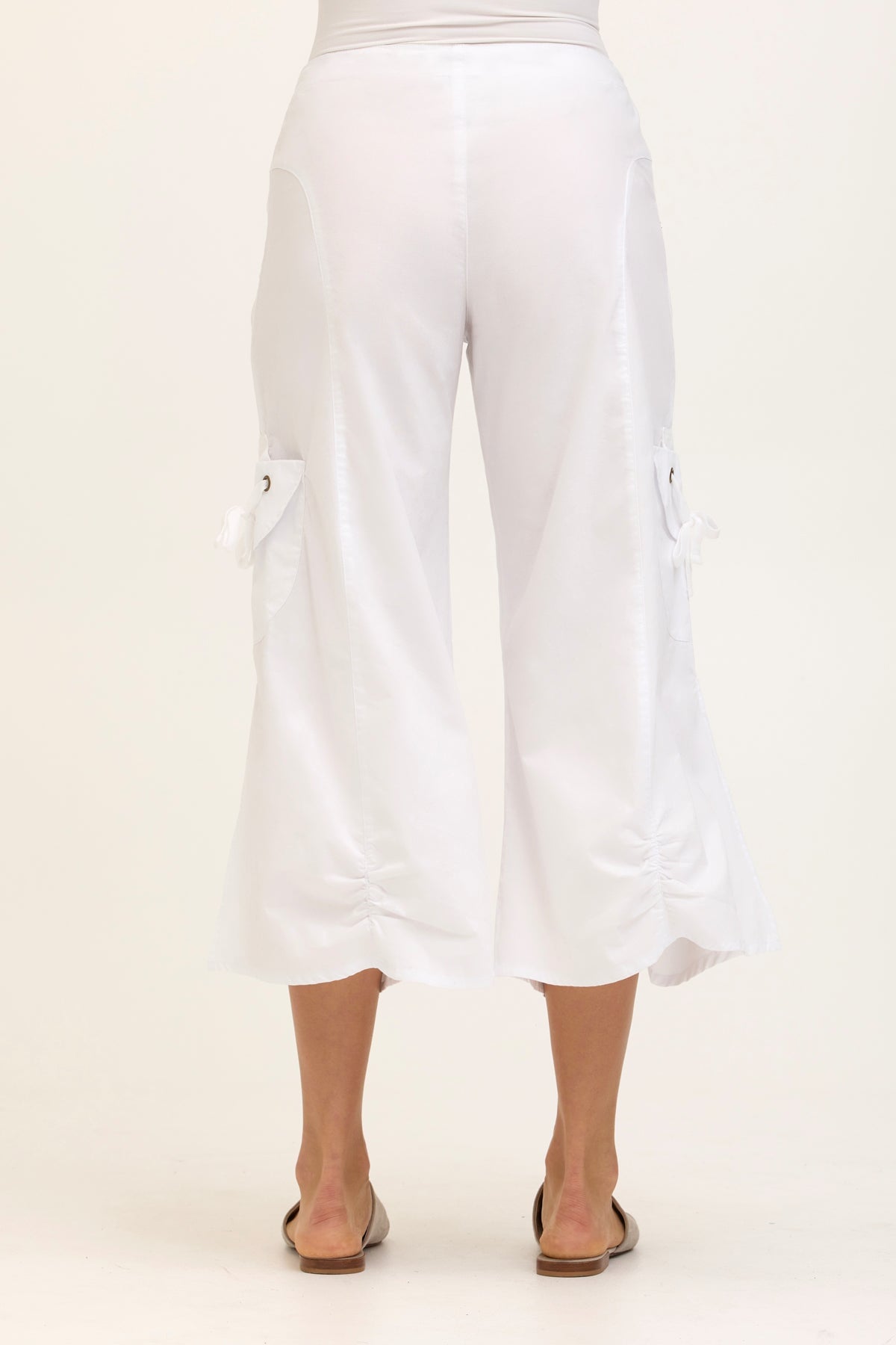 Wearables Split Wide-Leg Cargo Gaucho Crop in Stretch Poplin with button zip fly in White White - XCVI