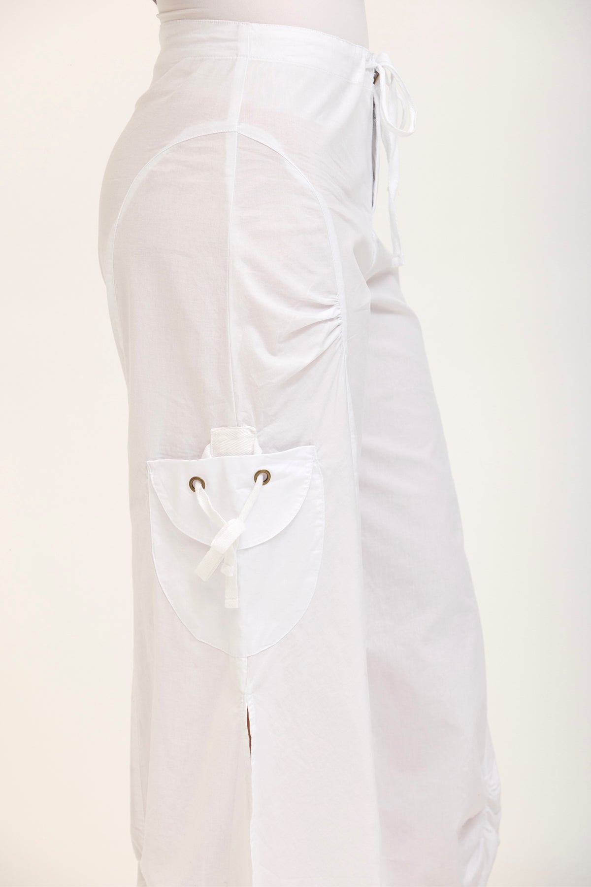 Wearables Split Wide-Leg Cargo Gaucho Crop in Stretch Poplin with button zip fly in White White - XCVI