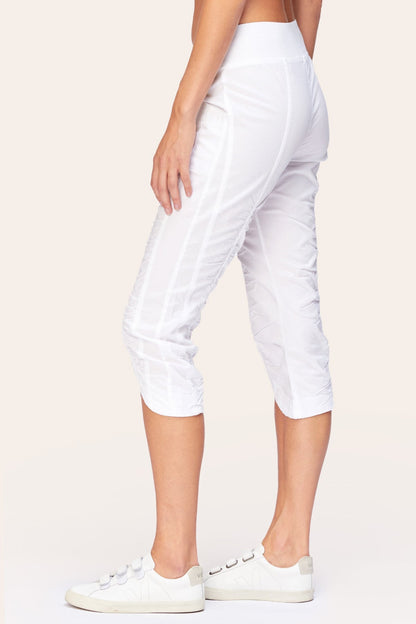 Iris Crop in White  - XCVI