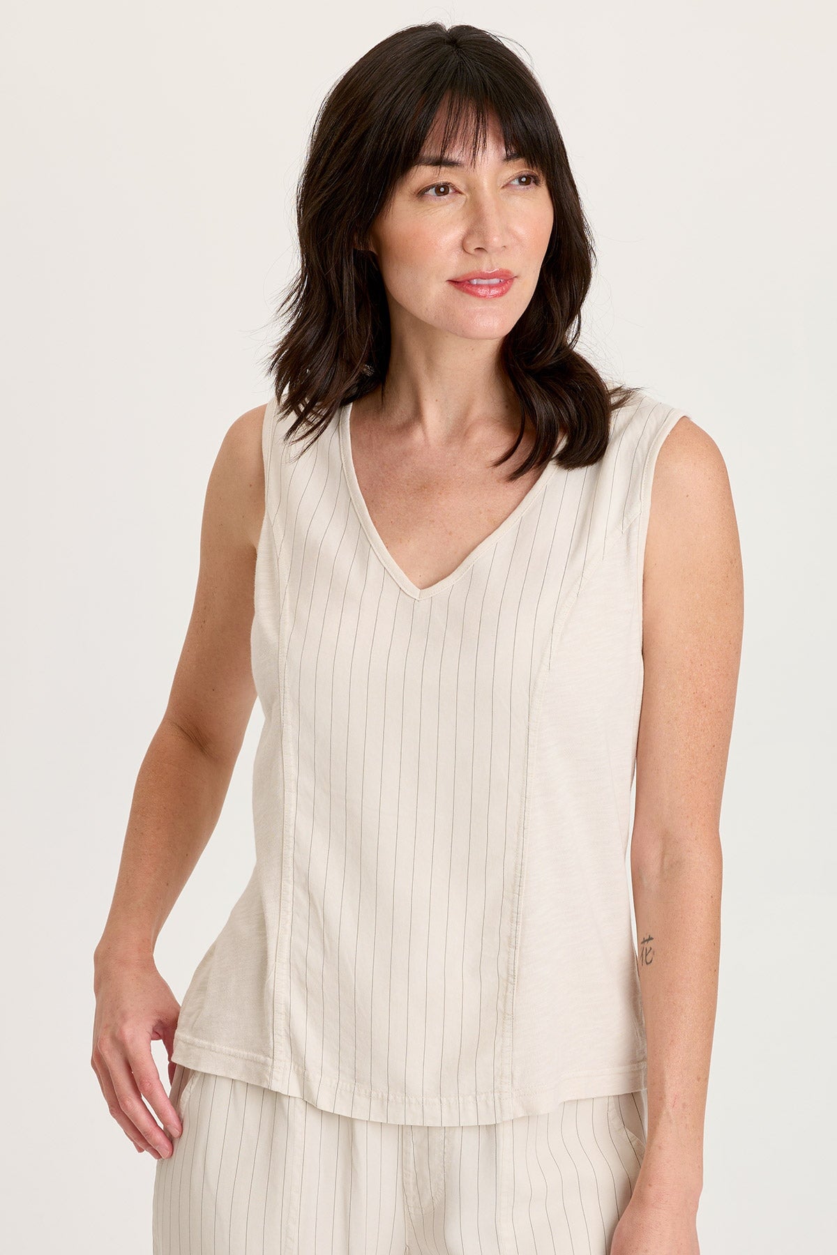 Siska Pinstripe Twill V-Neck Tank Sonic Silver - XCVI
