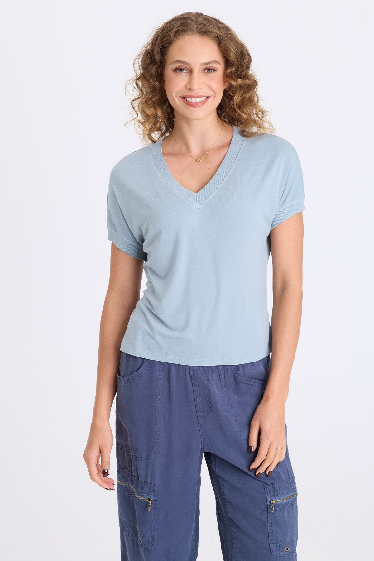 Sergius Jersey V-Neck Tee Sky Light - XCVI