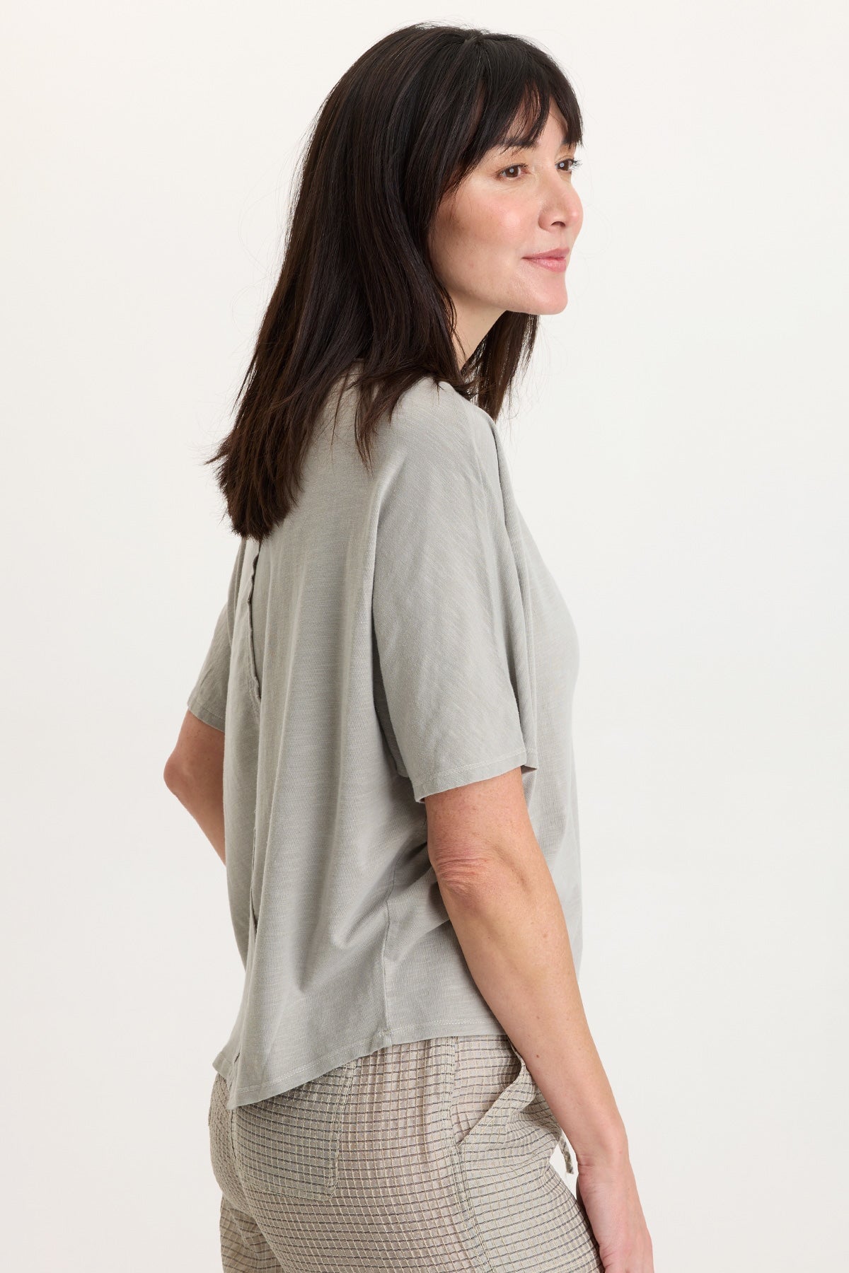 Lyra Slub Jersey Dolman Sleeve Raw-Edge Boatneck Tee Whitecap Pigment - XCVI