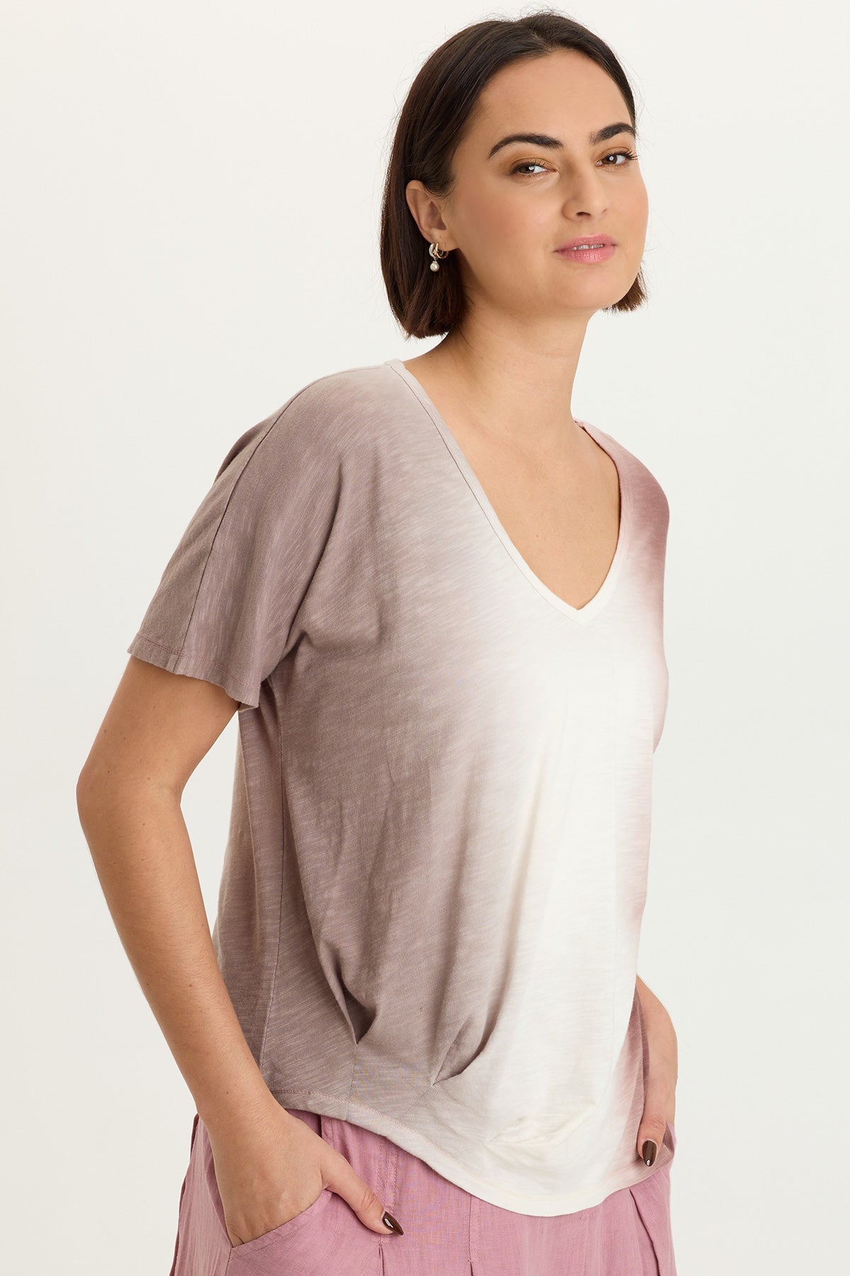 Anshel Cotton Modal Jersey Asymmetrical Wave Hem V-Neck Short Sleeve Tee Motley Ombre Paraph - XCVI