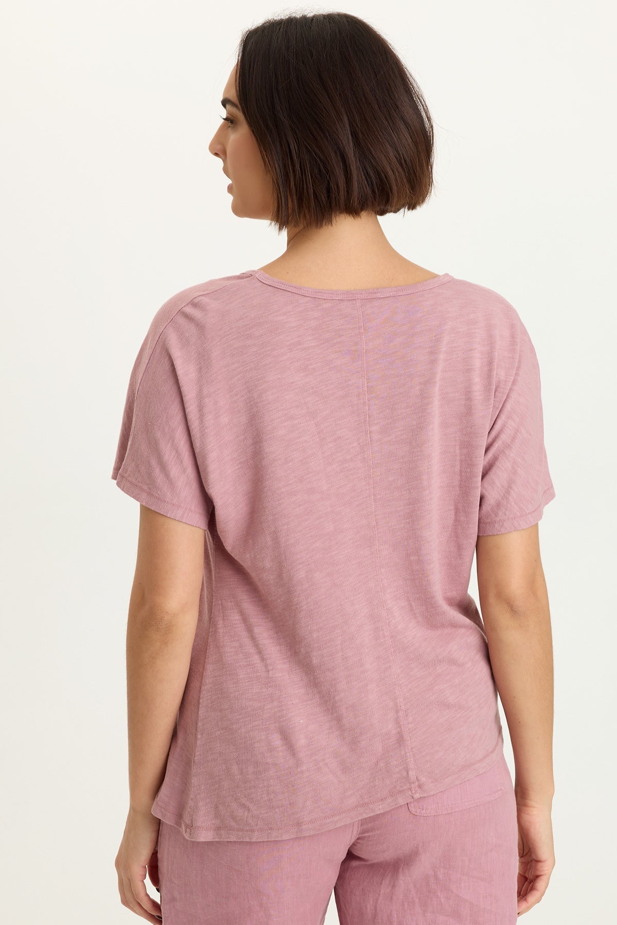 Anshel Cotton Modal Jersey Asymmetrical Wave Hem V-Neck Short Sleeve Tee Svelte - XCVI
