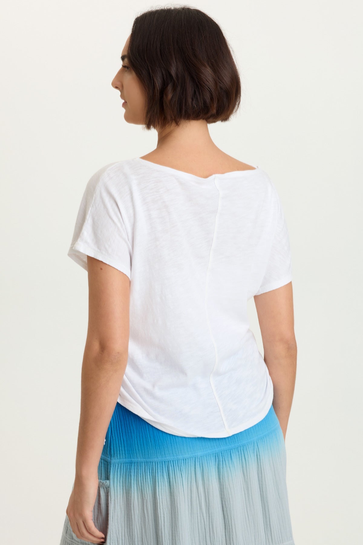 Cohn Cotton Modal Jersey Cinchable Side Scoop Neck Tee White - XCVI